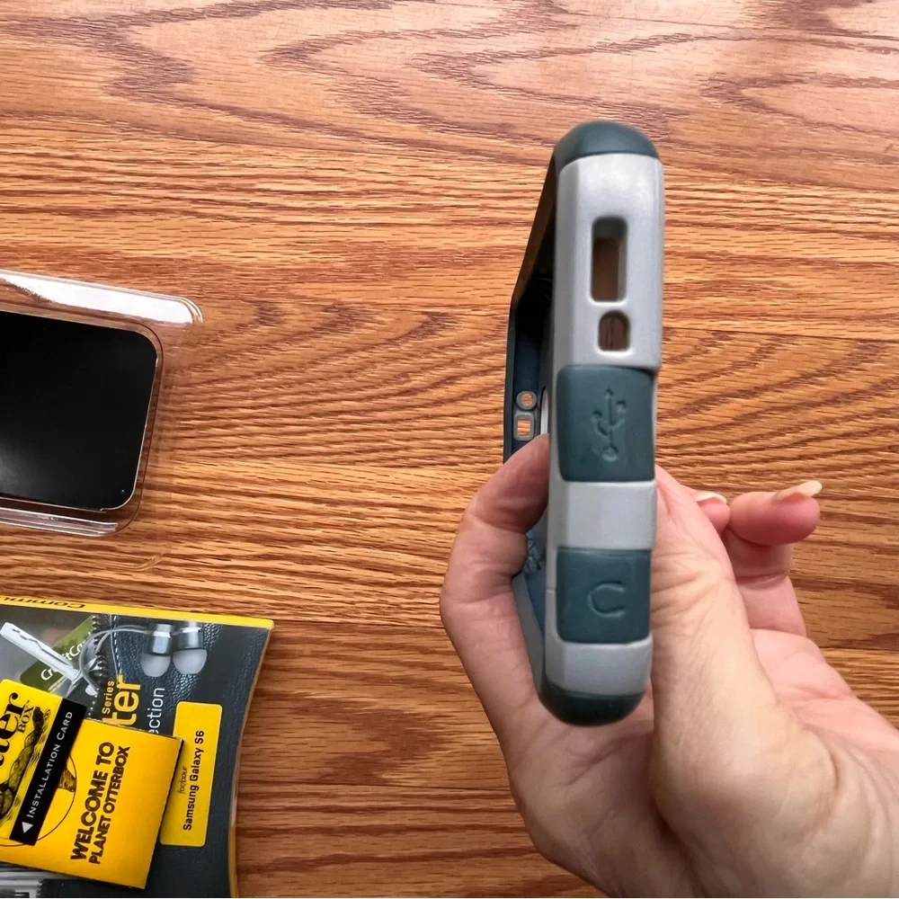 OtterBox Commuter Series Samsung Galaxy S6 Holster Clip